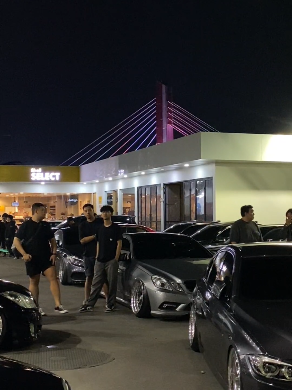 bandung car scene ❤️‍🔥 @shellcihampelas1bdg  #bandung #shell #shellbandung #carmeet #bandungcarscene 