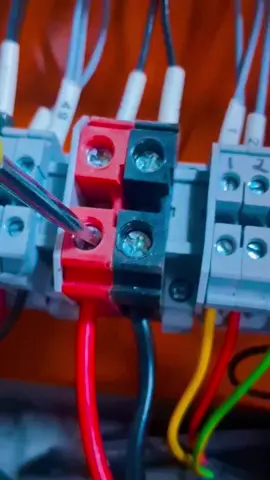 #0311 #⚡electrical⚡ #electrician #electrician0311 #⚡electrical0311⚡ #electricialife #work0311 #linemen0311 #linemen #electricalengineering #growmyaccount #foryoupageofficial #fryyyyyyyyyyyyyyyyyyyyyyyyy #viralvideos #foryoup 