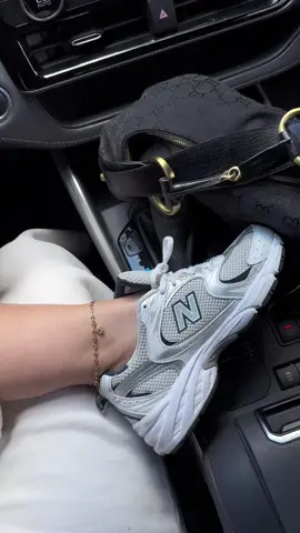 New Balance 530 Navy — dad sneaker energy but make it chic. Which fit is your fave, 1, 2, or 3? Tap to shop. #fyp  #tiktokshop #tiktokshopcreatorpicks #tiktokshopfalldealsforyou 