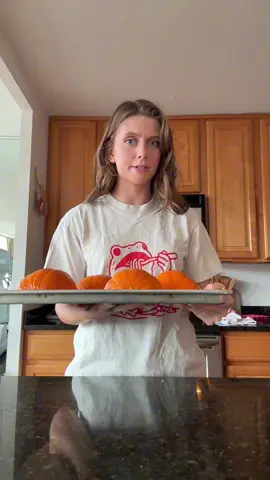 pumpkin puree pt.1 for an upcoming sourdough loaf hehe🤭 #pumpkin #fallbaking #baking #sourdoughbaker #fyp