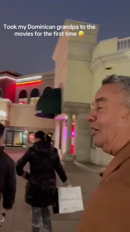 How did he pronounce it ? 🤣 #dominican #nyc #funny #dominicano #cinema 