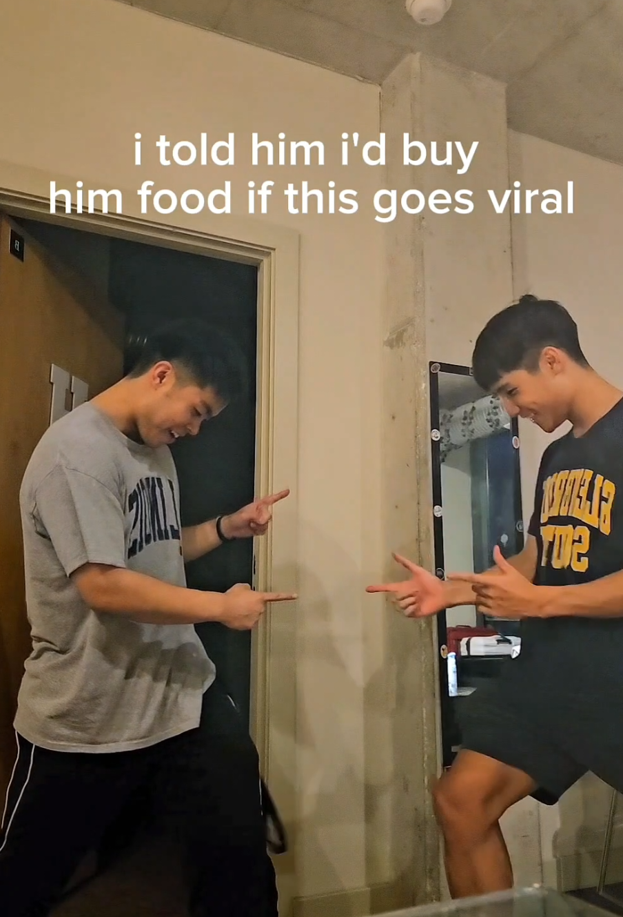 help @Timothy Cho get his free food  #fyp #makethisviral #viral #duo #mybestieandyourbestie 