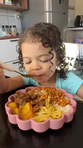 Almoço de hoje 😋 #bebecomendo 