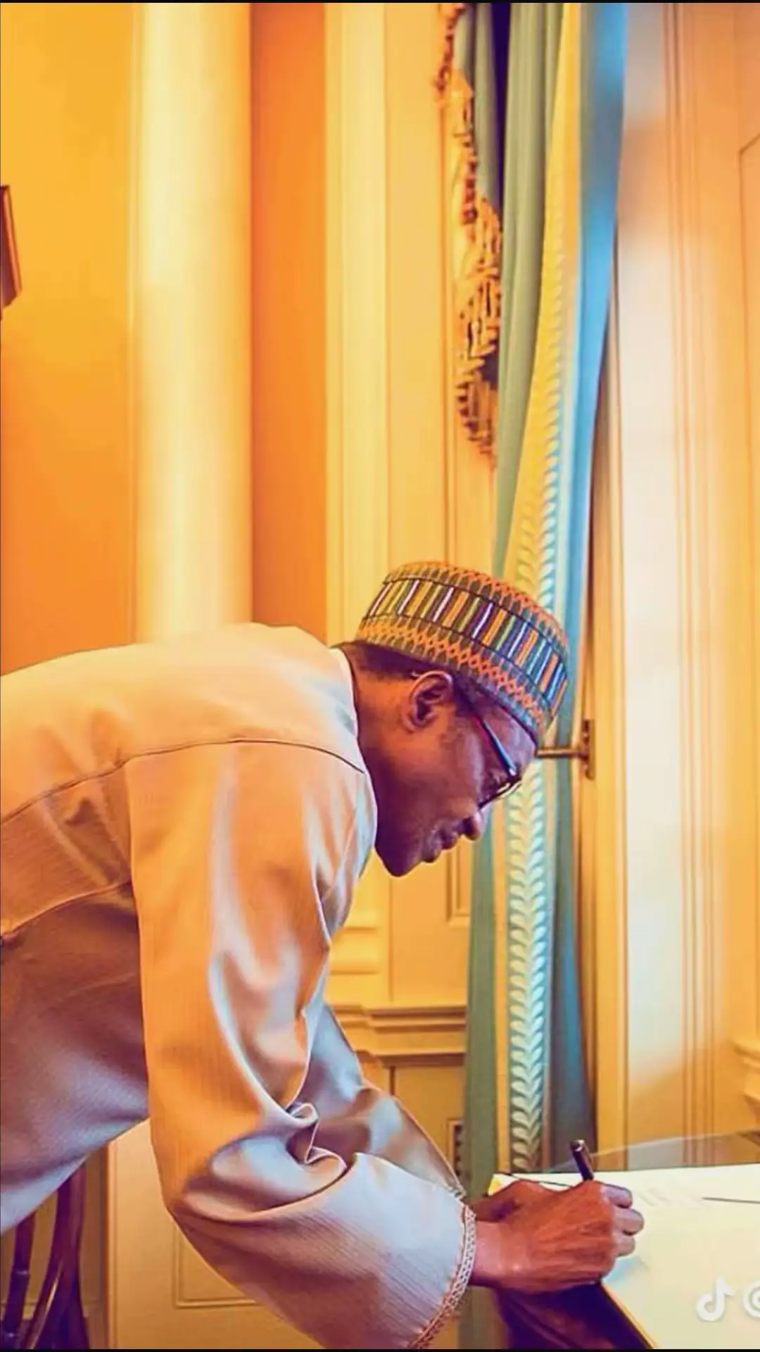 ALLAH YA KYAUTATA MAKWANCI BABA😭