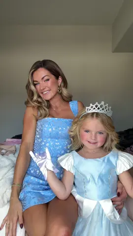 Disney night here we come 🥰🥰 #dwts #disneynight #makeuptransition #momanddaughter #mommydaughter 