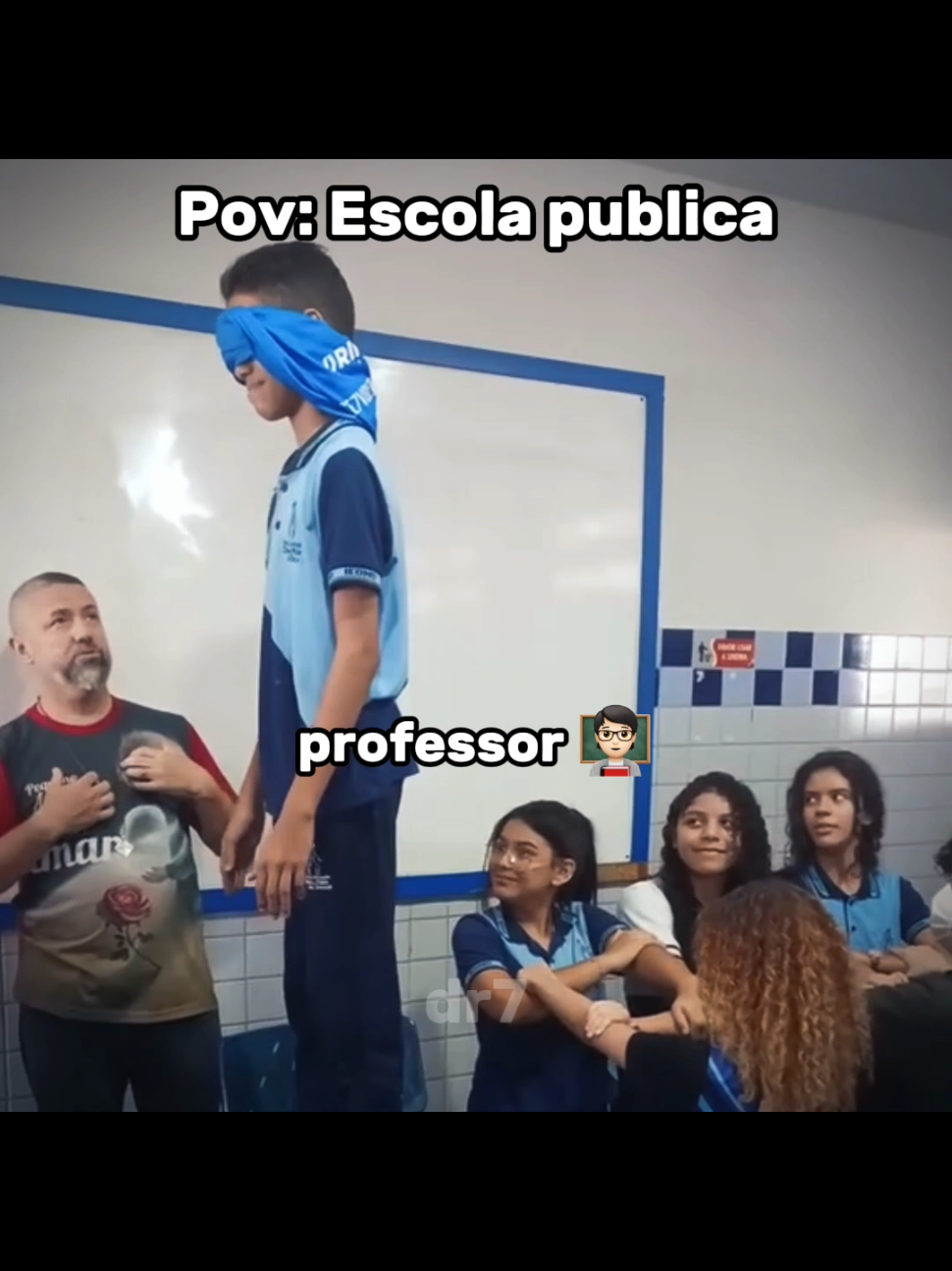Escola pública #memes #flp #escolapublica #perolasbrasileiras 