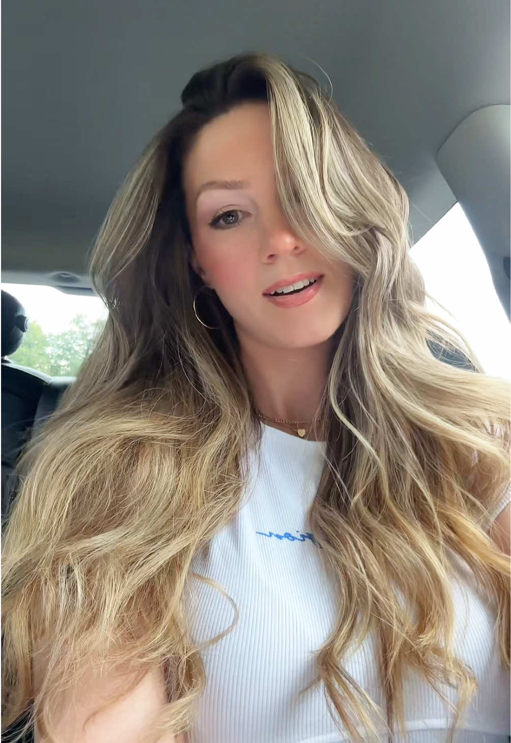 The blonde is backkkkk ✨