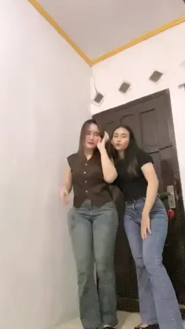 Asikin aja🤪 @jjjklmnopq 