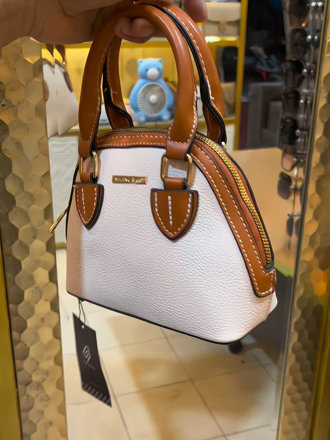 Kenapa harus beli tas yang mahal kalau tas harga segini saja sudah secantik ini  #tasselempangwanita #shoulderbagwanita #taswanitaelegan #handbagwanita