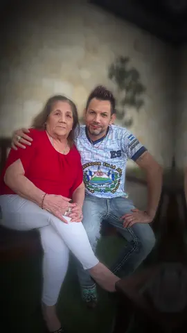 Con mami de paseo #octubre #vivamexico #videos #felizcumpleaños🌹🎂🧁🎁🎉🎊 #muy 