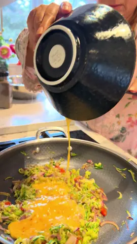 Healthy breakfast or healthy lunch  #healthybreakfast #healthydinner #smokedfish #omelette 