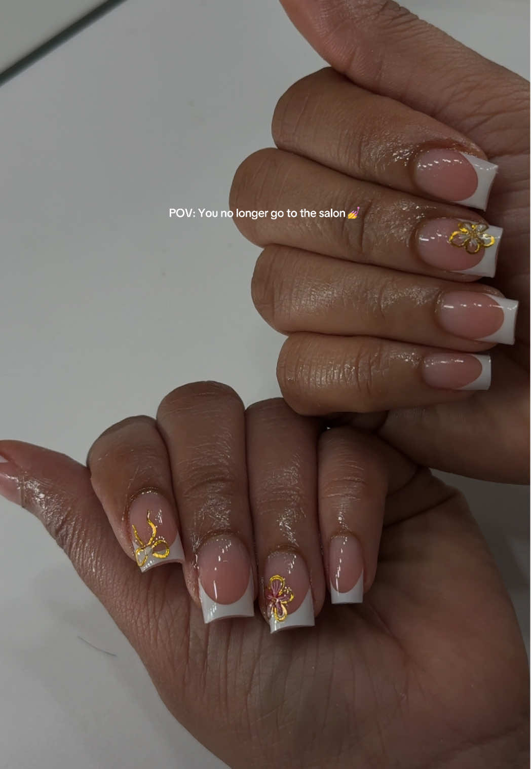 We love a good press on set 💅😍 @novoovonails_official @novoovonails @novoovonails_us #pressonnails #pressons #diynails #frenchnails #nailsart 