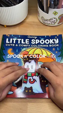 something a lil’ simple for DAY 7 of SPOOK n’ COLOR! 🎨👻 if i was a ghost, this would probablyyyy be me lmao 🤭 ONE WEEK DOWN…see you tomorrow for day 8! ⭐️ #colorwithme #coloring #color #coloringbook #colortok 