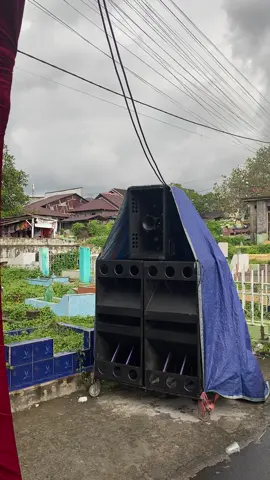 pagi yang cerah😫🫰🏻 #daffirzzi_sound_sistem  #dfaudio #makansiang #greenscreen  #lewatberanda 