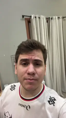 Os cara ta mt curioso KKKKKKKK