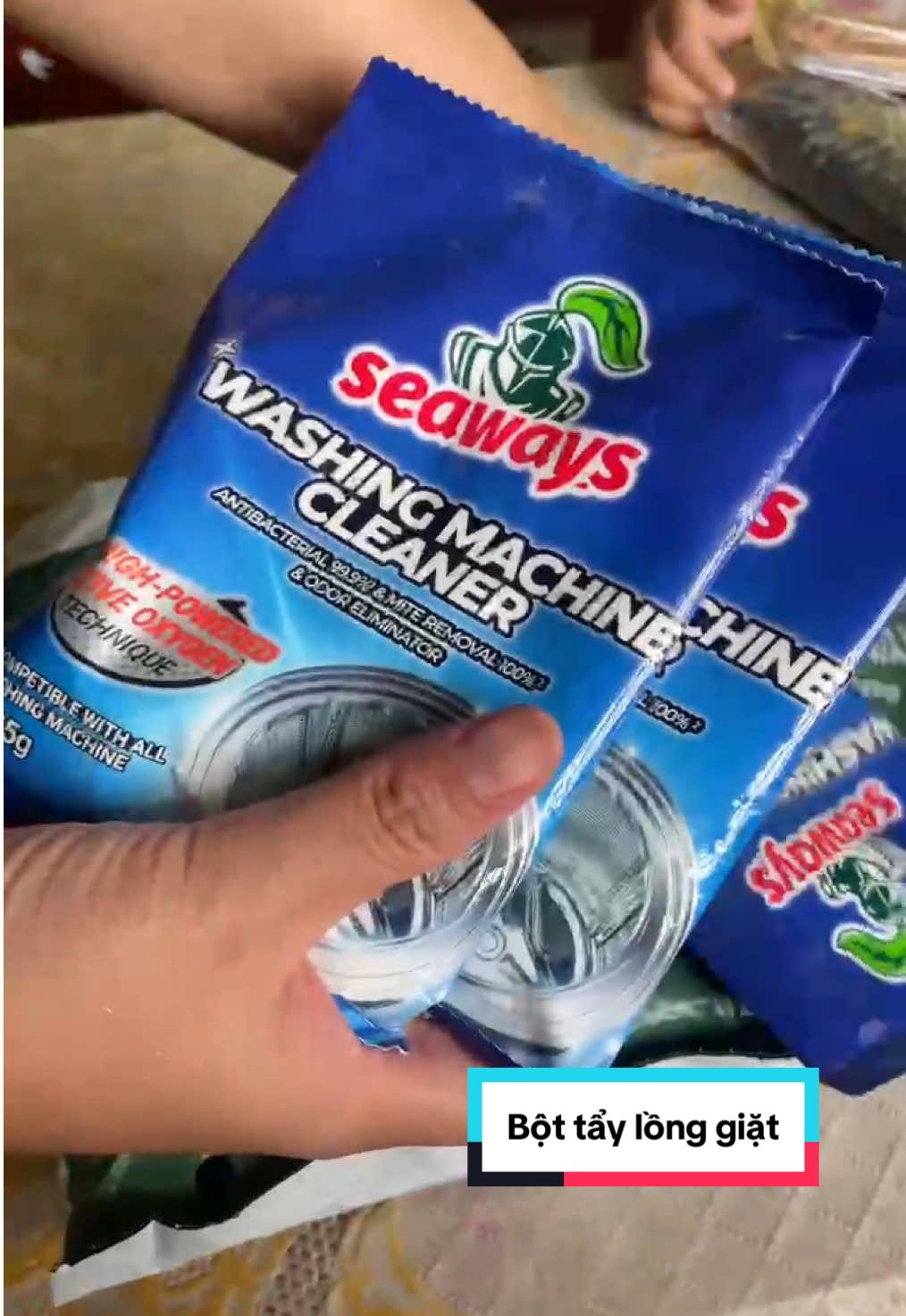Bột tẩy lồng giặt các ce ui. #bottaylonggiat #bottaylongmaygiat #seaways #giadungnhabo12 #TikTokAwardsVN 
