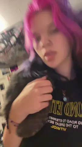 A little light throwing bc my child’s present #fyp #cat