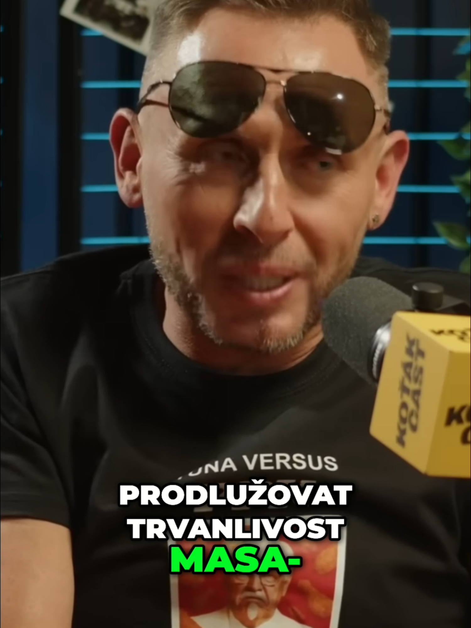 Prodloužení trvanlivosti masa - Šokující reakce manažerky KFC! #podcastclips #Kotek #TunaVersus #KFC #podcasts #podcaster #podcastersoftiktok