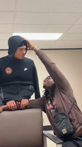 heard she like birds so i became one🤷🏽‍♂️ #bird #birds #foryourpage #trend #trending 