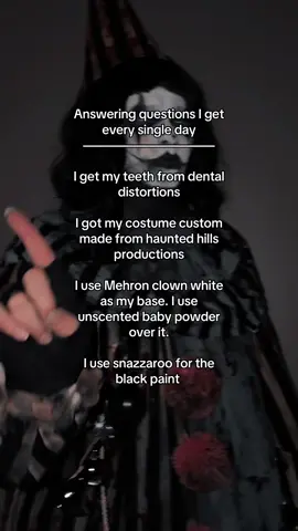 #clown#clowncostume#hauntactor#scareactor#clownmakeup 