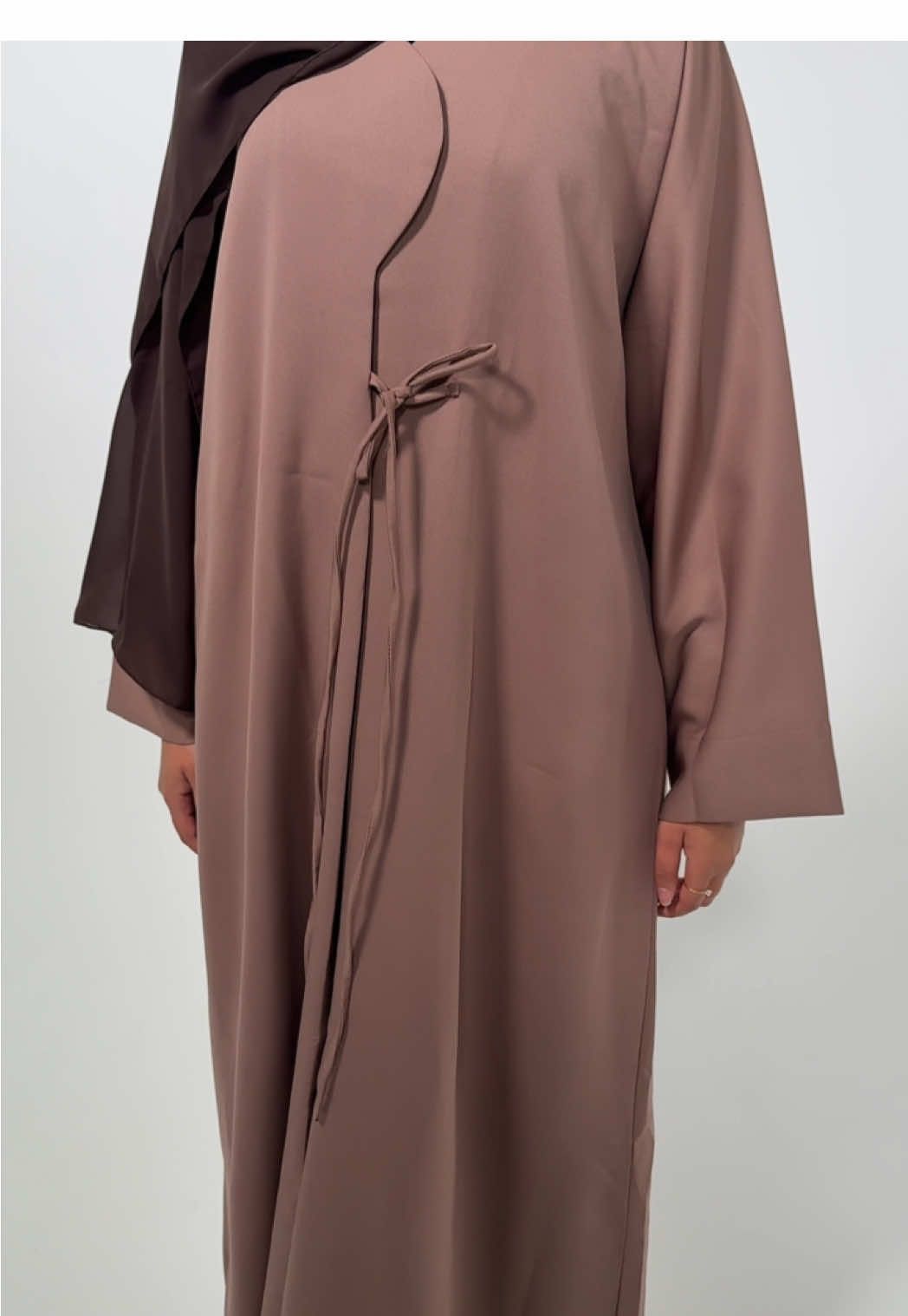 Chic and timeless perfect for on the go girlies. Shop our classic collection now www.albiabaya.com                              #fyp #abaya #modestfashion #hijab #autumn 