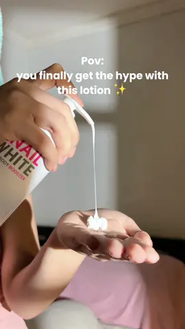 Okay but this lotion got my skin glowing fr 😌✨ #FutureGlowTikTokSuperBrandDay #lotionrecommendation #snailwhitelotion #whiteninglotion #bodycare 