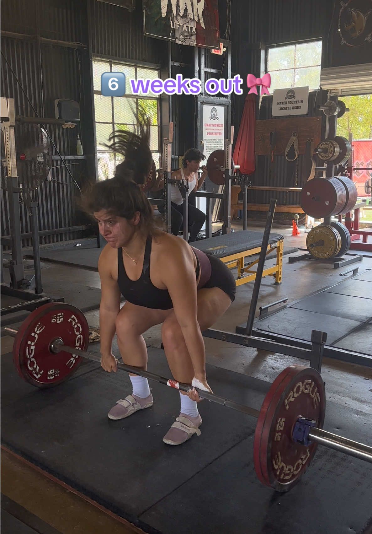 6️⃣ weeks out #deadlift #powerlifting day 🥹😅 3x265lbs for a pushhhhhhhhh 💪🏼 #powerlifting #usapl #girlswholift 