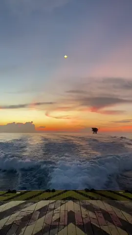 🌟  #sunset #offshore #oilfield #pelaut #xybca 