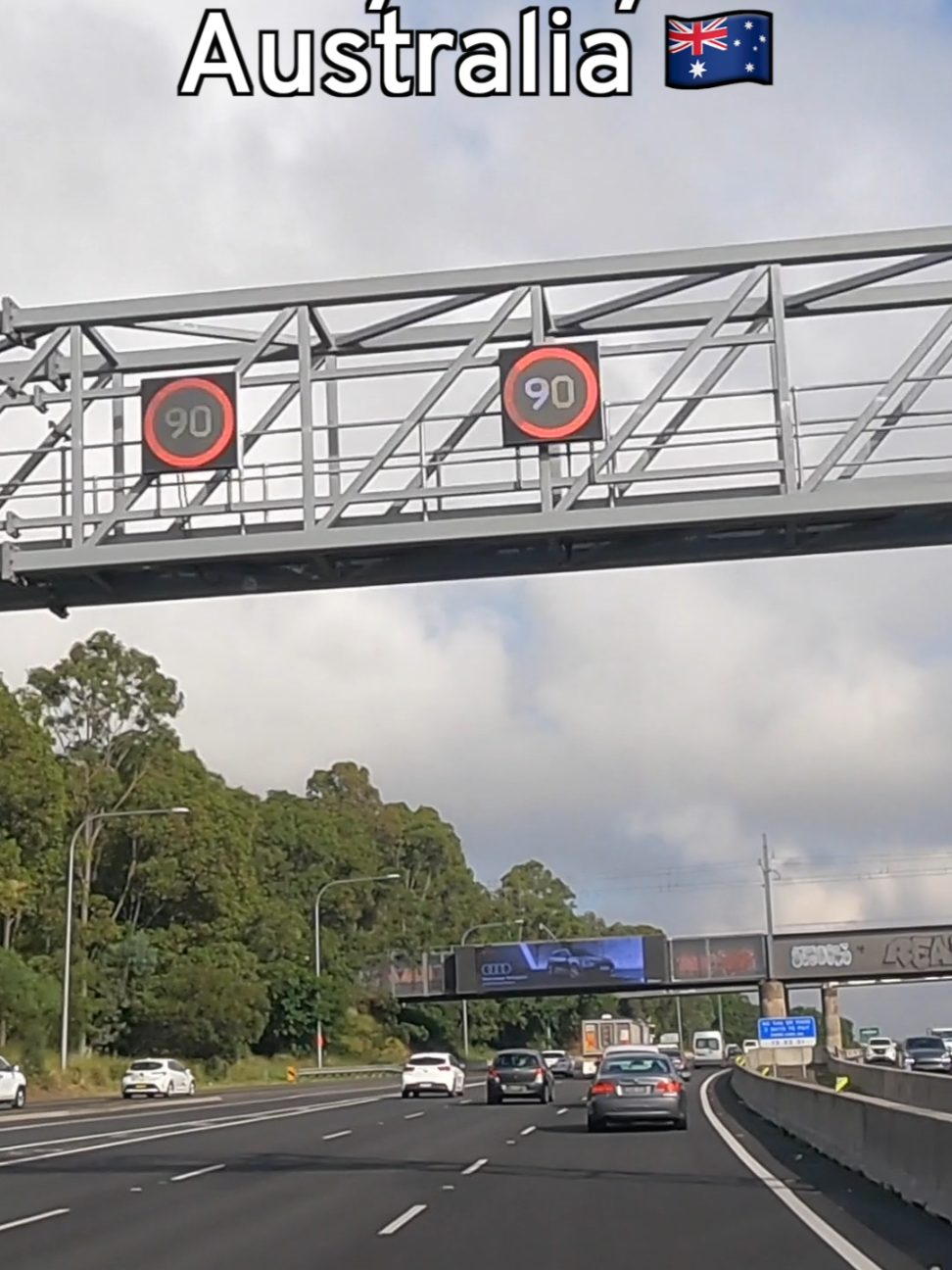 M4 Motorway 🛣️🇦🇺 #sydney #australia #driving #travel 