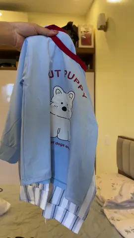 Săn conbo #quanao #oufitbetrai #mebintaphoa 