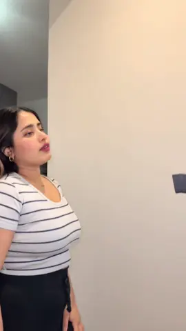 මං ගානට වැඩියිලු 🥲🩵#foryoupage #srilankan_tik_tok🇱🇰 #trending #viralvideo #views 