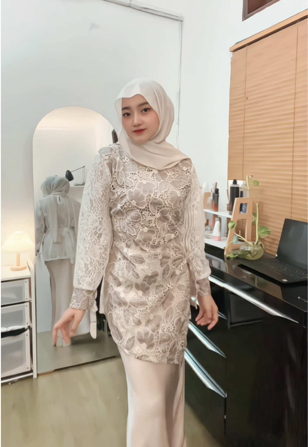 #brokat #kebayamodern #bajukondangan #promomakan1010 #ramadhan2026 
