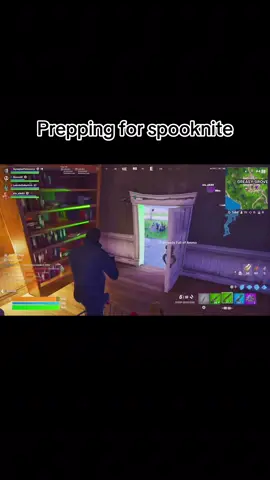 W/ @𖤐𝙿𝚑𝚘𝚎𝚗𝚒𝚡 𝚁𝚞𖤐 @ﾠﾠﾠ spooky month #foryoupage #fyp #fortnite #fortnitebr #fortnitefunny 