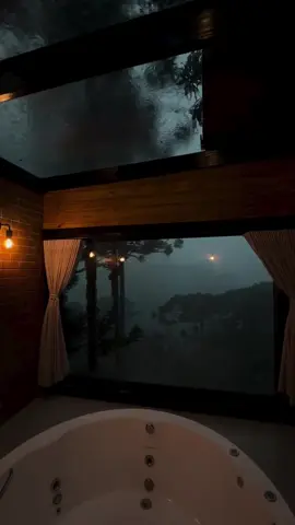 Nós dois, na cabana e o temporal lá fora 🌧️