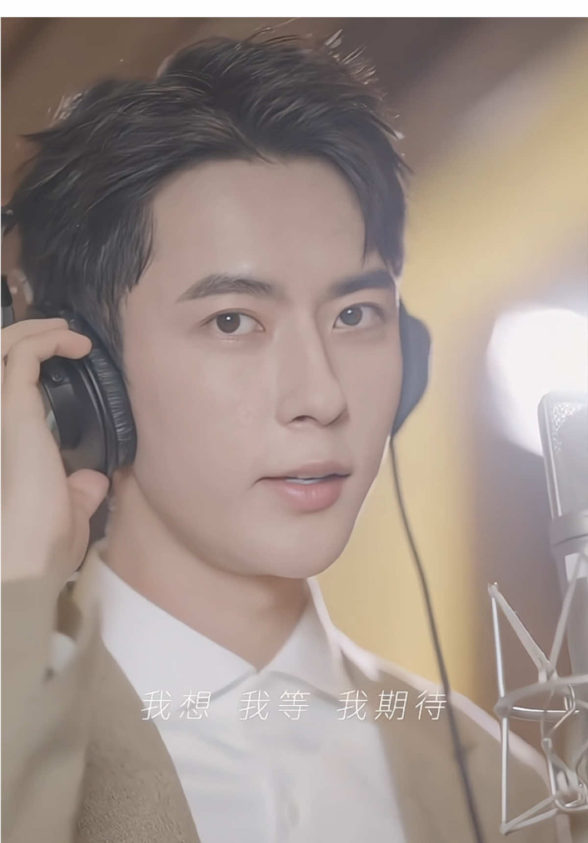 遇见 - 于朦胧 完整版 大家跟我一起听他唱❤️💜🤍🍋 #yumenglong #yumenglong于朦胧 #vumonglung🍋🍋 #vumonglung #alanyu 