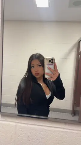 i’m sorry for this 🫢