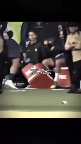 digan lo que digan de vs, siempre estare de tu lado, sos un cule y eso basta para defender a un jugador que cargo con la responsabilidad desde la salida de Pique, sos y seras un ejemplo de superacion RONALD ARAUJO#ronaldaraujo🧱🇺🇾 #ronaldaraujo #ronaldaraujo💙❤ #barcelonafc #BARCA 