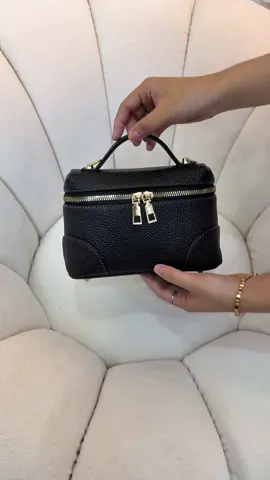 Bawa hp doang tapi pengen terlihat stylish model simpel tapi cakep #promomakan1010 #taswanita #tashp #fyppppppppppppppppppppppp #belilokal 