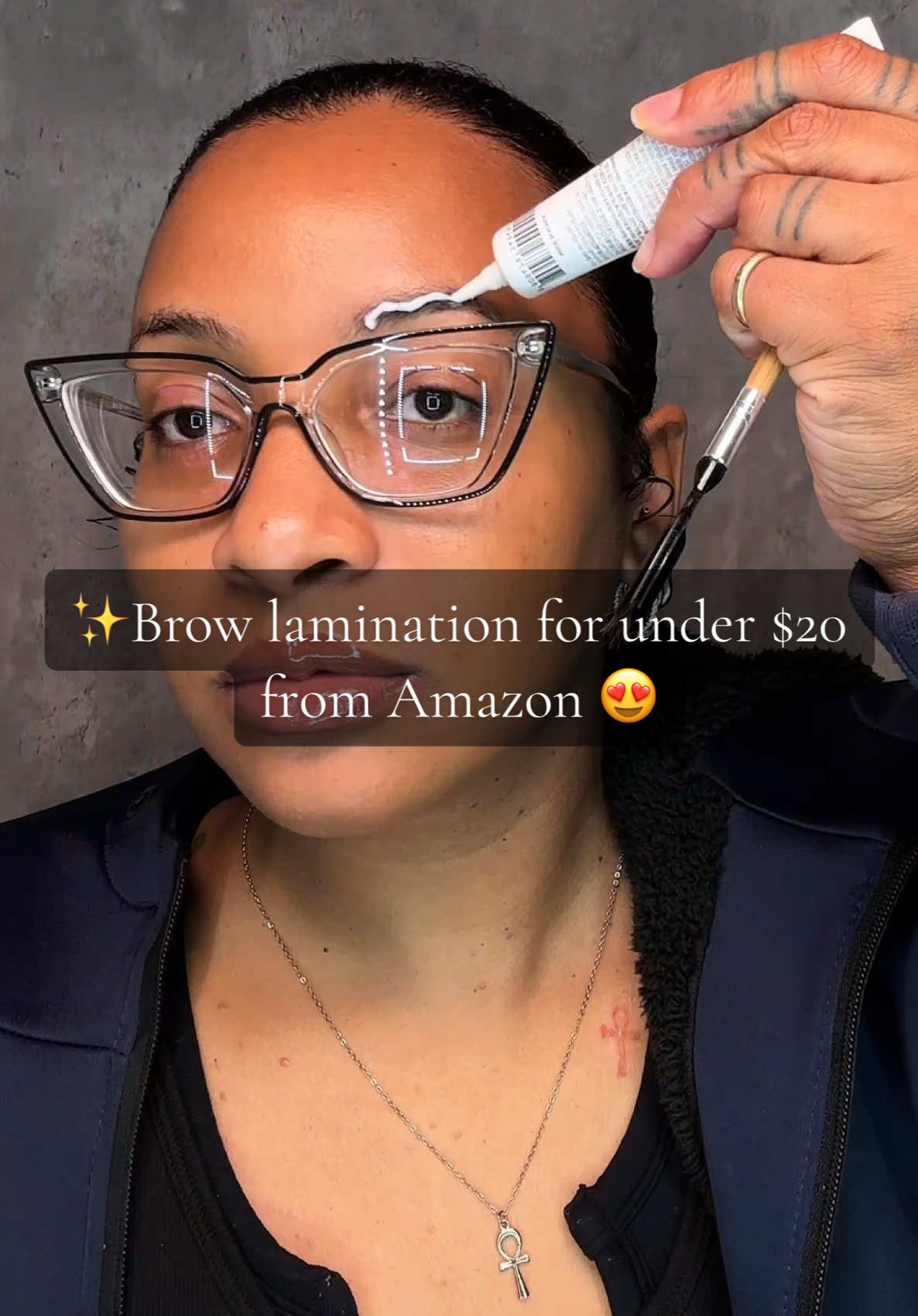 𝗗𝗜𝗬 𝗕𝗿𝗼𝘄 𝗟𝗮𝗺𝗶𝗻𝗮𝘁𝗶𝗼𝗻 𝗛𝗮𝗰𝗸 𝗧𝗵𝗮𝘁 𝗔𝗰𝘁𝘂𝗮𝗹𝗹𝘆 𝗪𝗼𝗿𝗸𝘀 👀✨ When your brows finally start acting right… and all it took was a $20 Amazon kit 😌 No salon needed, no crazy prices, just me, a little patience, and this brow lamination duo that actually works. #eyebrowsonfleek#eyebrowsonfleekial #eyebrowsonfleek #browshaping #eyebrow 