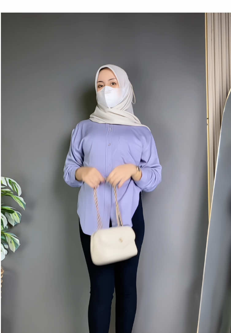 Cus kembaran beb🥰 cakep parah bahan ademm #foryou #fyp #kemejawanita 