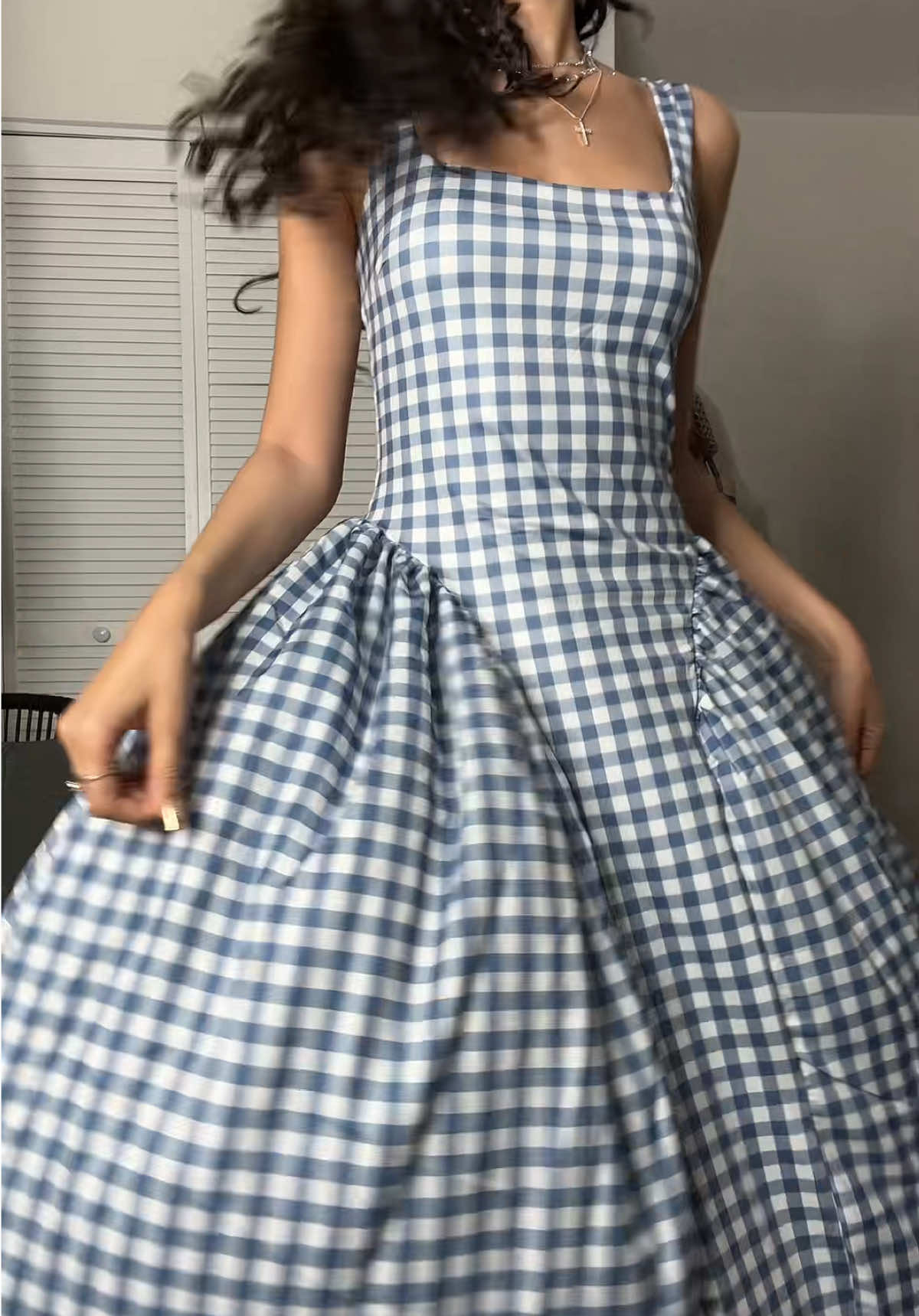 Dorothy / pumpkin patch vibes 💙🤍🩵 modern Halloween costume / cosplay ideas #costume  #spookyseason #dealsforyoudays #autumnaesthetic #TikTokShopFallDealsForYou