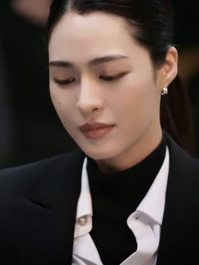 comedy with lingorm ( #lingorm ) #linglingkwong #ormkornnaphat #อย่าปิดการมองเห็น #tiktok 