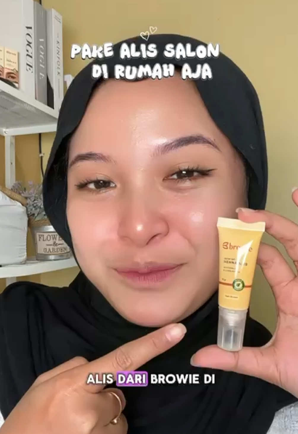 Replying to @Sugiarti Pake Alis ala salon bisa dirumah aja 😍😍 #promomakan1010 #browie #hennaalis #promoseruweekend 