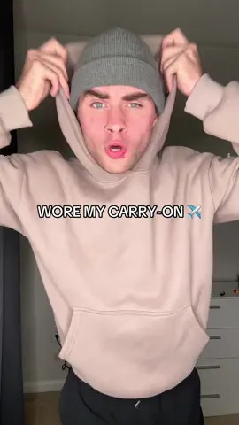 The perfect hoodie for the airport #comfrtclothing #comfrt #blackfridaydeals #christmasgiftideas 