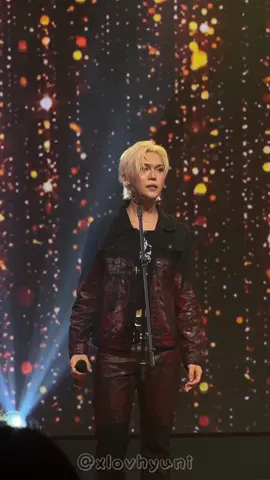 250927 XLOV 2nd fanmeeting   [CLOXE 2U] Weight in Gold Cover - #현 직캠 / #hyun fancam #xlov #엑스러브 @XLOV 