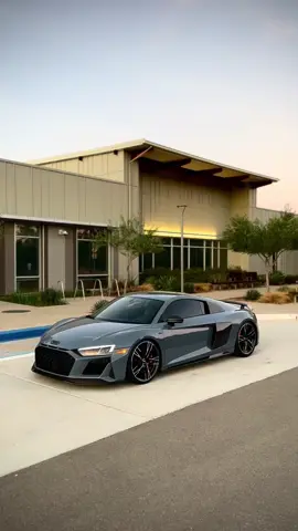 Low Light 💡  . . . . . . #audir8 #audi #audir8v10 #supercar #r8 