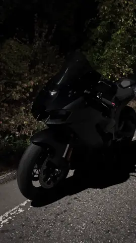 I'm so tired, of everything #wtf #fyp #kawasakizx10r #biker #tired 