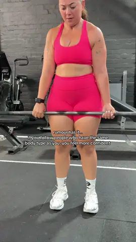 where my size 12 girlies at?! @Muscle Republic dc: alicia #midsize #gymgirls #size12 #confidence #gym #hybrid 