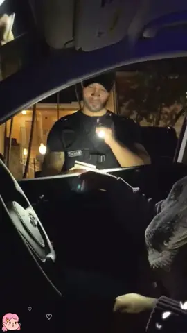 Funny cops moments.#funny #cops #police #funnyvideos #prank 