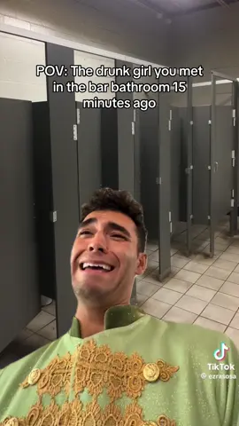 “I know we just met, but will you be my maid of honor for my wedding?”😂🍷 #fyp #foryoupage #foryou #trending #basic #viral #mood #relatable #bar #drinks #ezrasosa @Ezra Sosa 